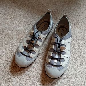 ECCO size 40